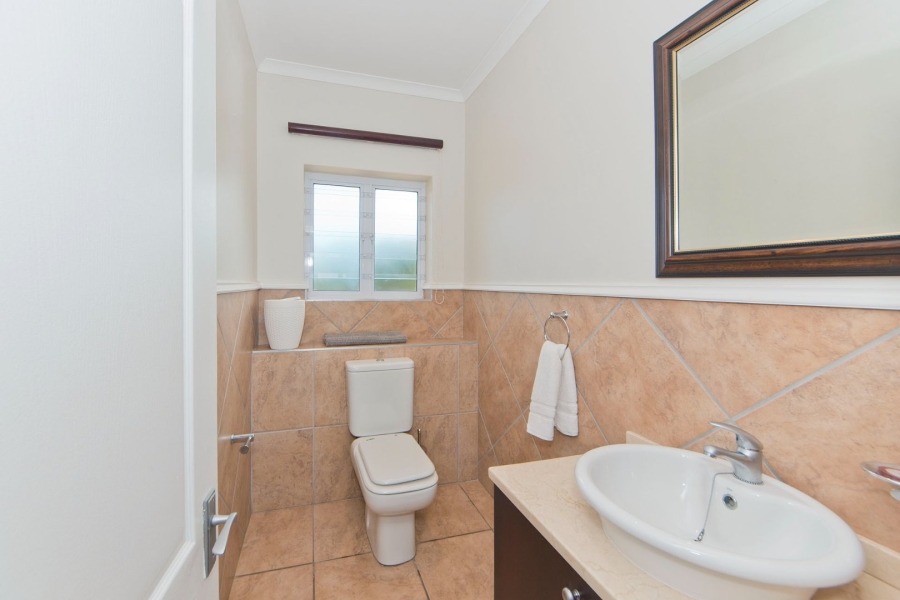 4 Bedroom Property for Sale in Pezula Golf Estate Western Cape